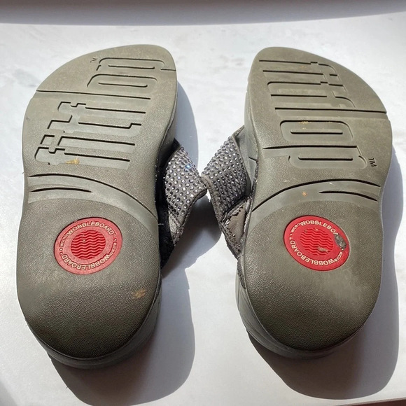 FitFlop Lulu Rhinestone Thongs Flip Flops Gray Graphite Comfort Sandals Summer - Picture 3 of 10